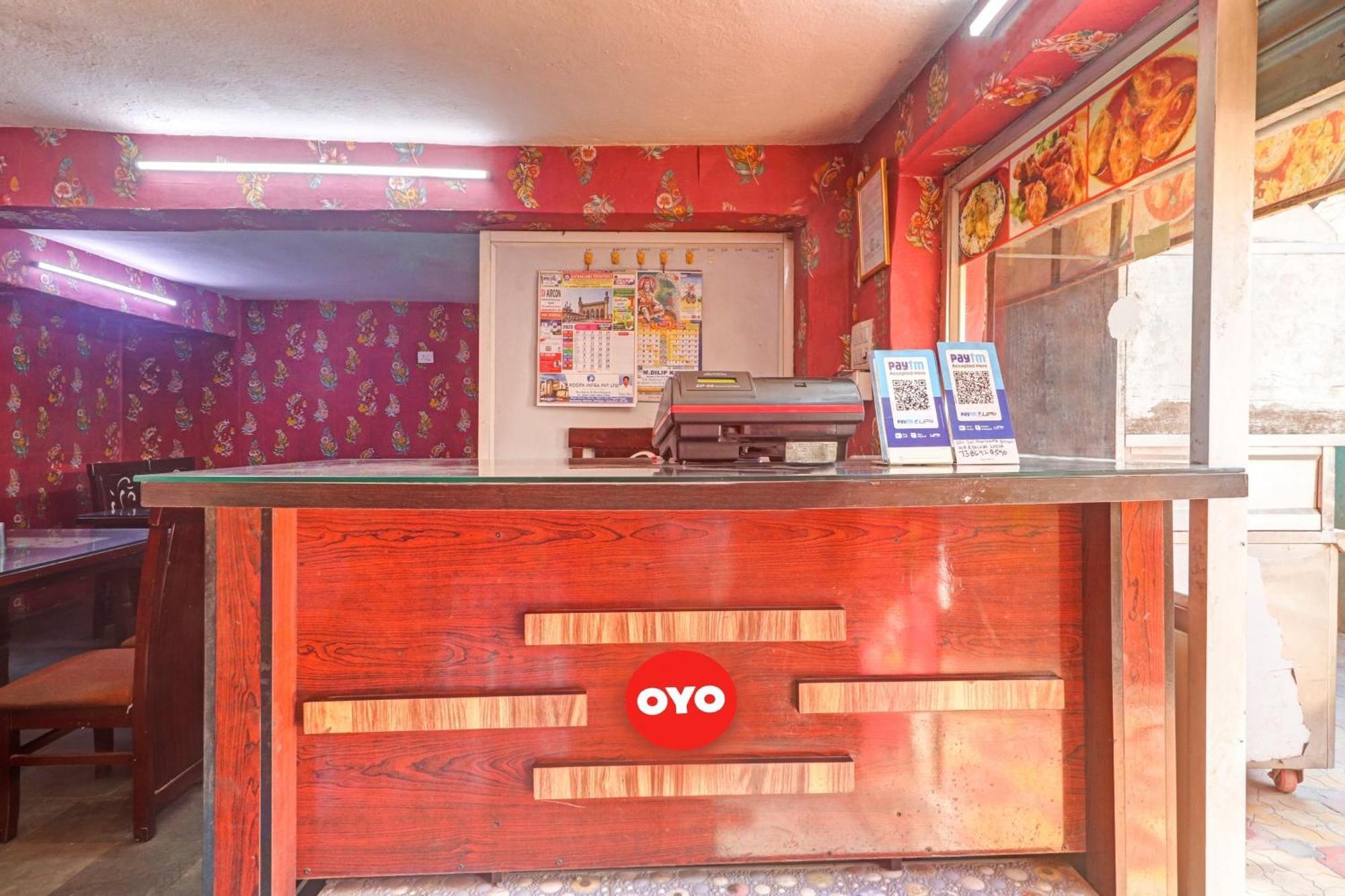 Отель Oyo Flagship 81051 Sri Sai Manikanta Хайдарабад Экстерьер фото